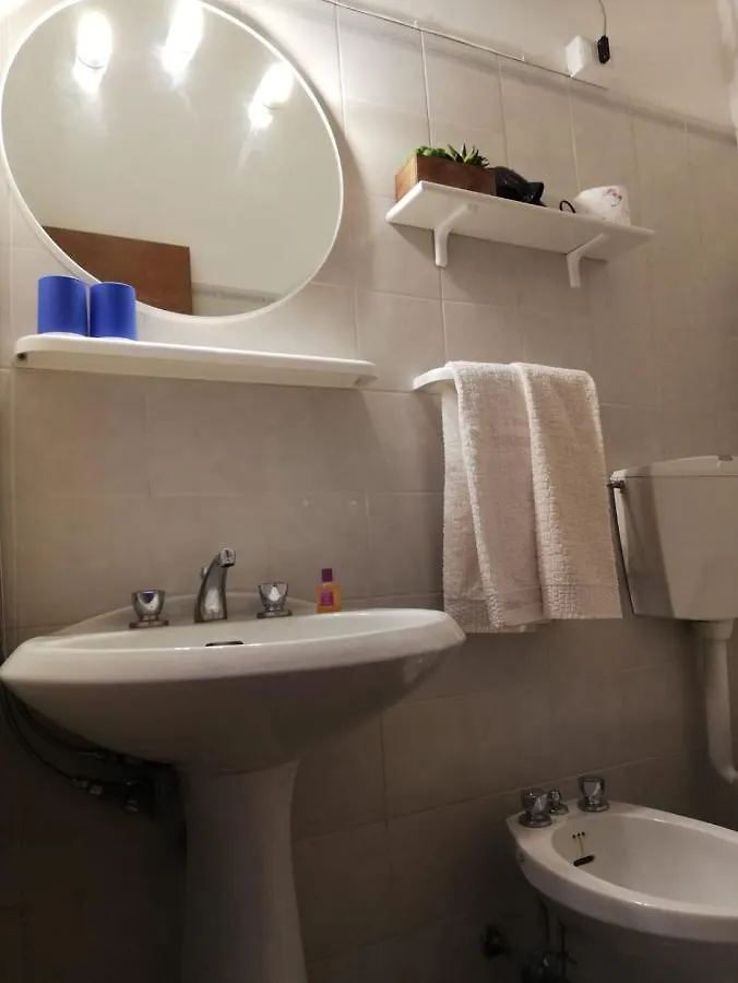 Residenza Santa Valeria Hotel Caglio Guest house
