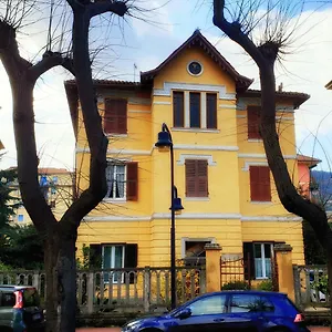 https://edera.hotelitalianriviera.com