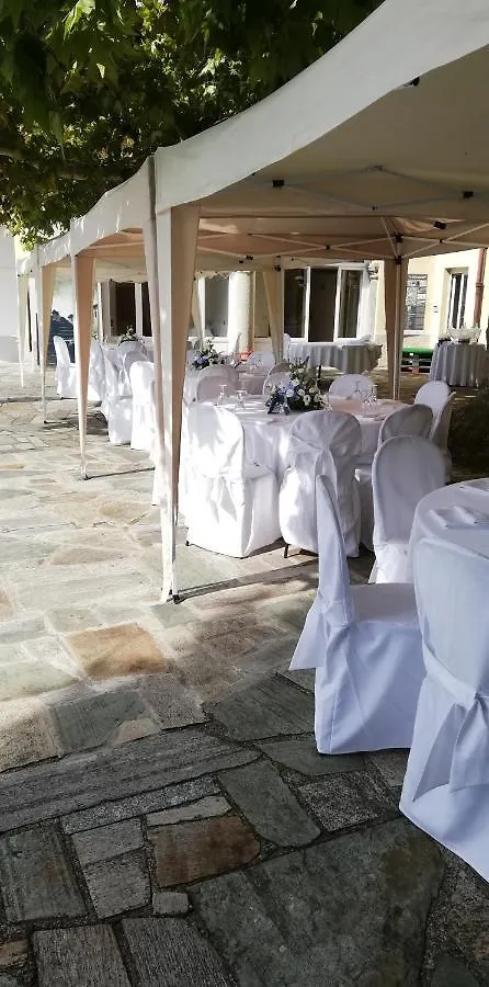 Hotel Residenza Santa Valeria à Caglio Maison d'hôtes