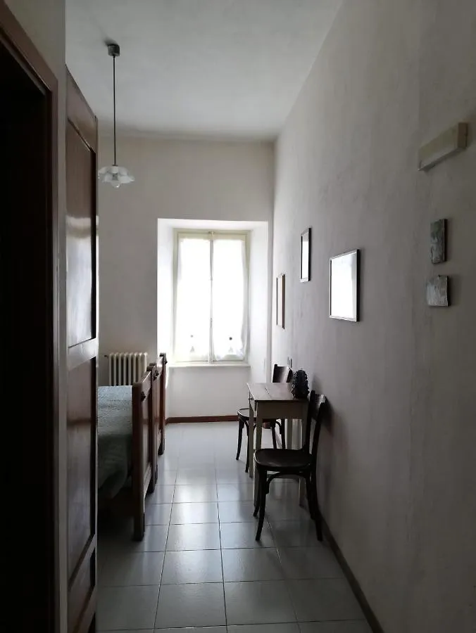 Residenza Santa Valeria Hotel Caglio Guest house